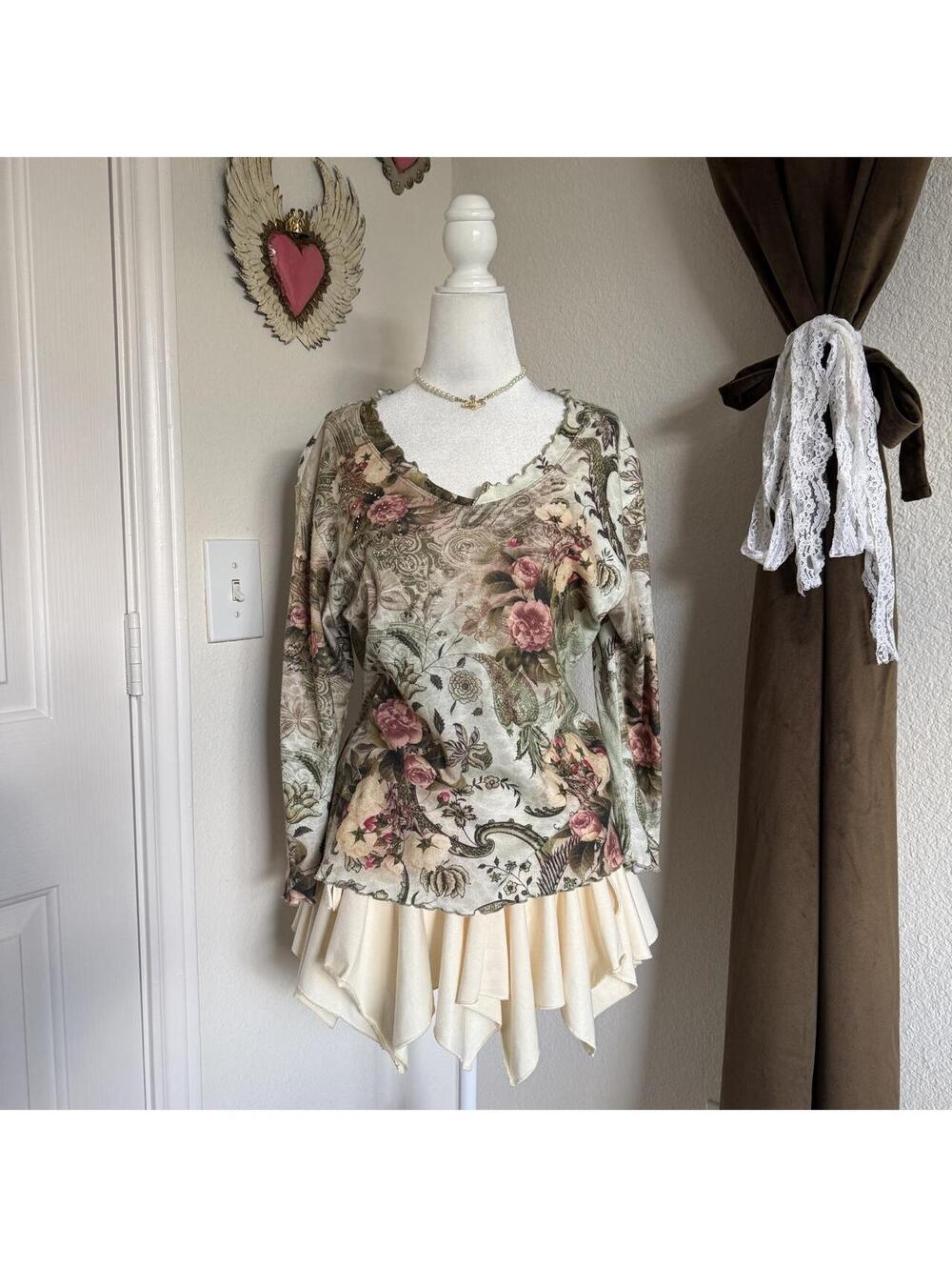 Vintage Y2K Whimsical Impulse Floral Paisley Rhinestone Long Sleeve Top Womens M